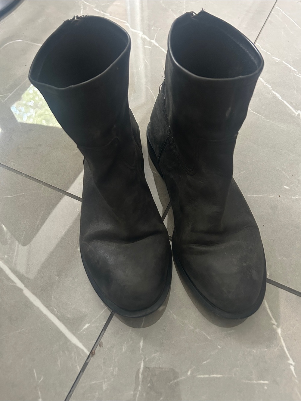 GAP Leather Booties -Size 7(38)